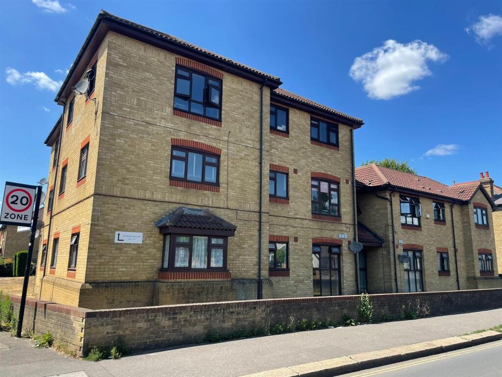 Main image of property: Wellington Road North, Hounslow