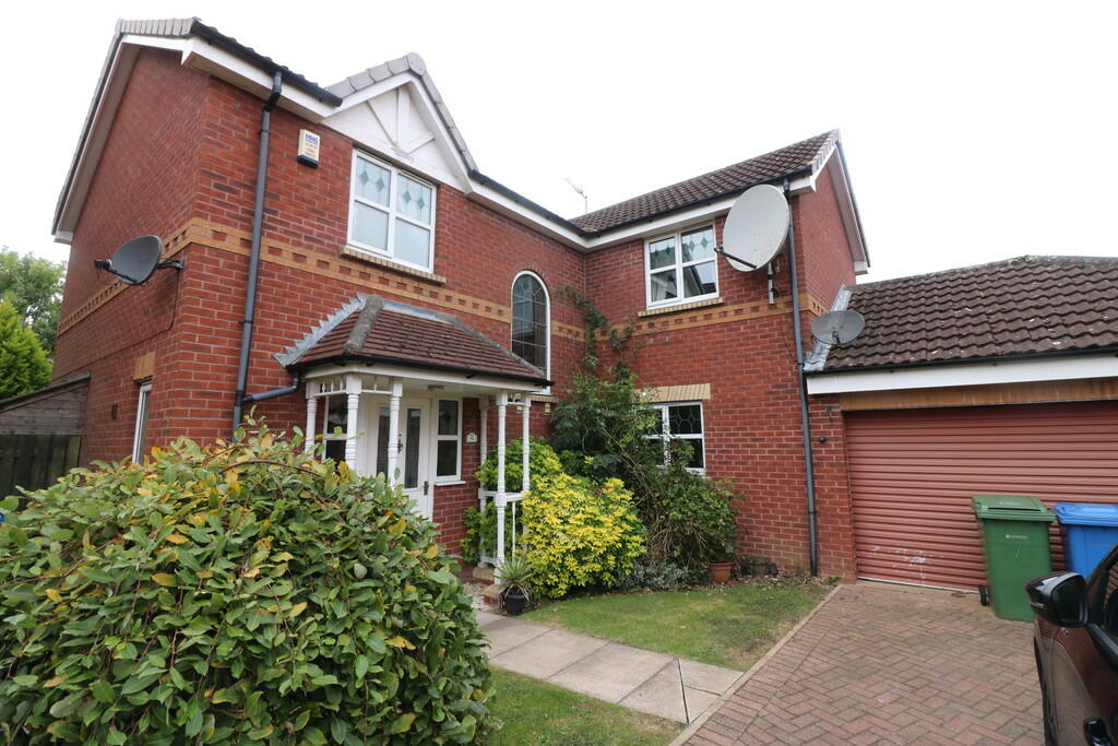 Main image of property: Maple Grove, Hessle