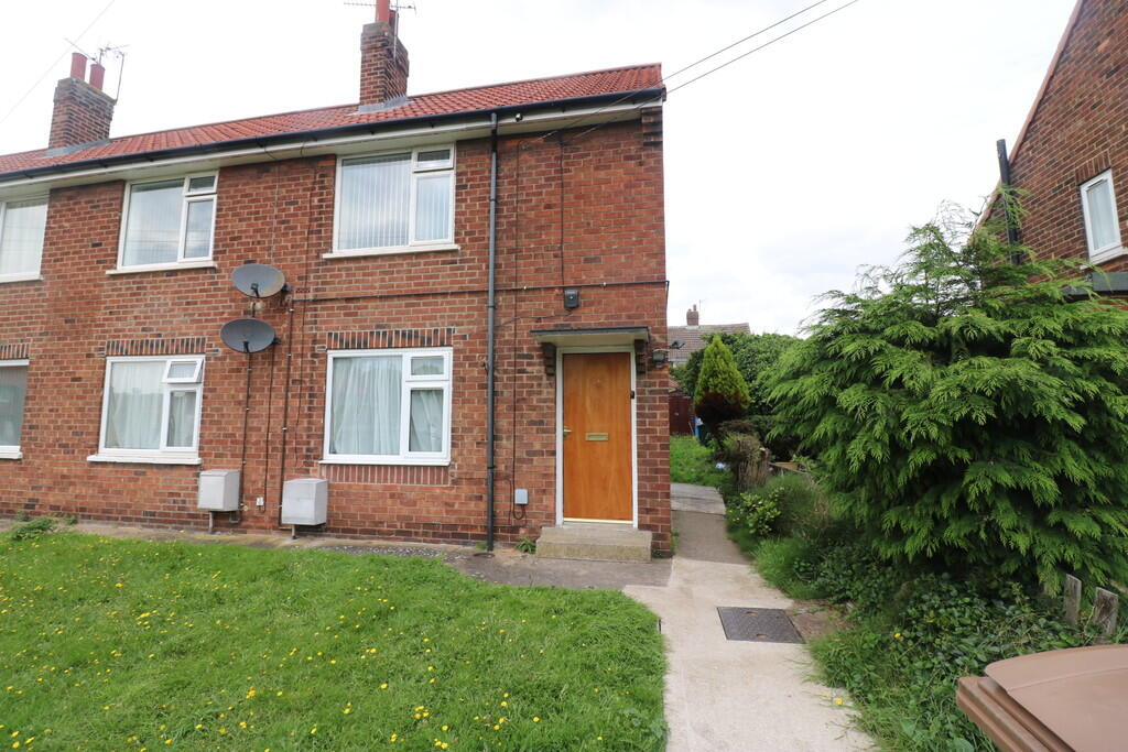 Main image of property: The Oval, Brough
