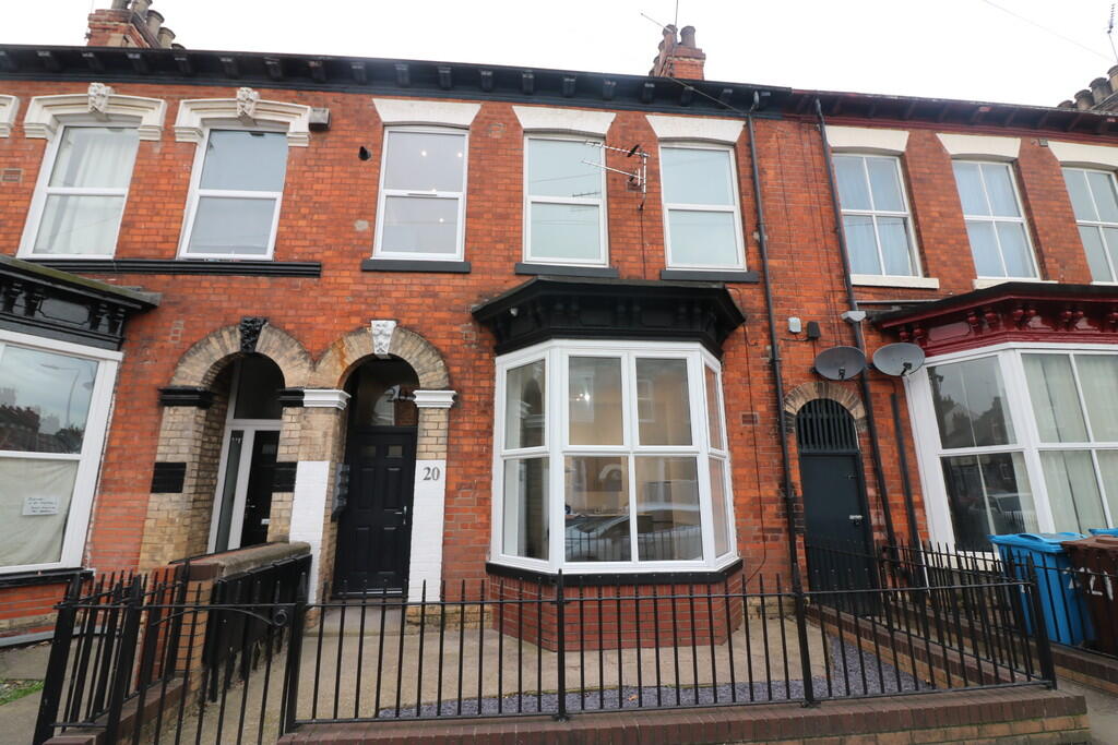 Main image of property: Flat 1, 20 Louis Street