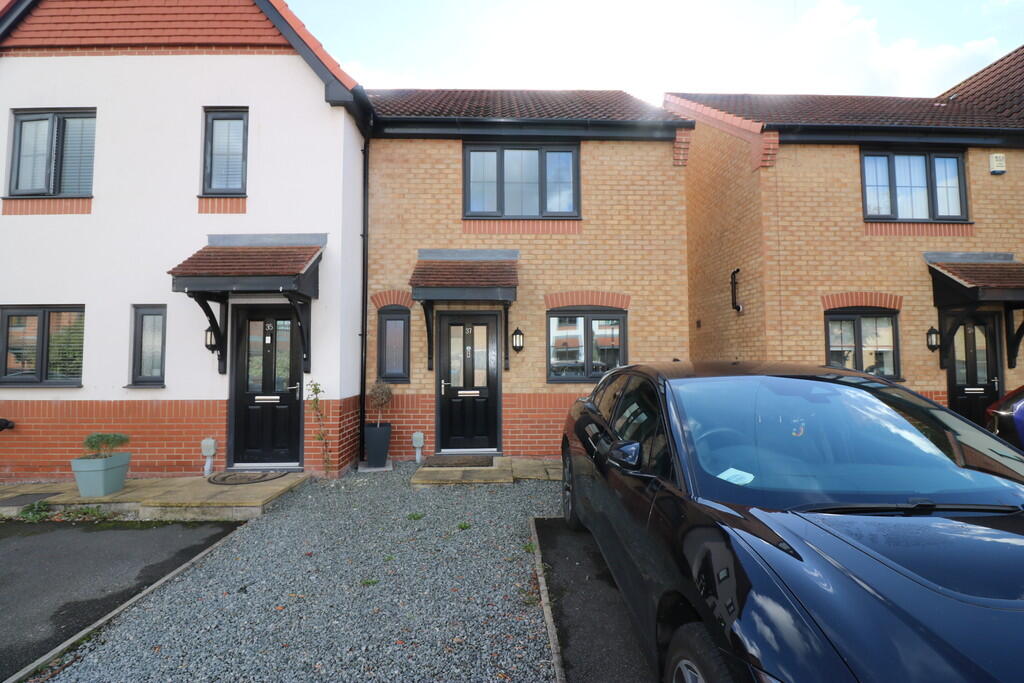 Main image of property: 37 College Gardens