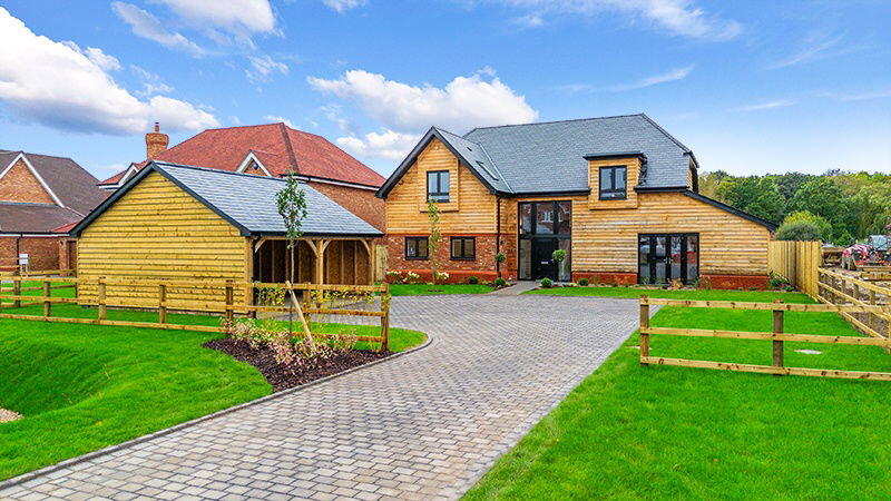 Main image of property: Tandridge Lane, Lingfield, Surrey, RH7 6LL