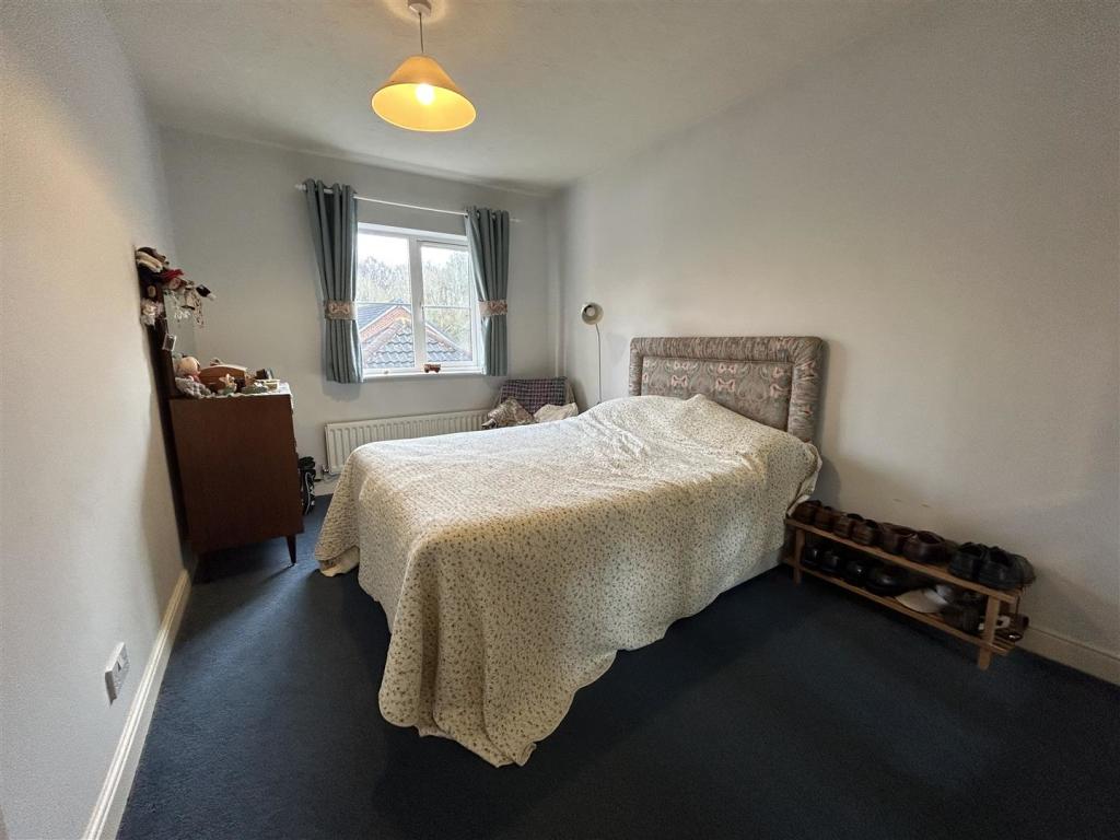 5 bedroom detached house for sale in Walk, Cradley Heath, B64