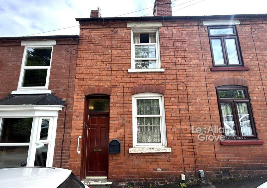 3 bedroom terraced house for sale in Summer Hill, Halesowen, B63