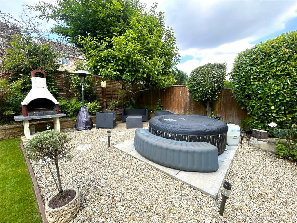 Additional property image - Broadway Avenue, Halesowen