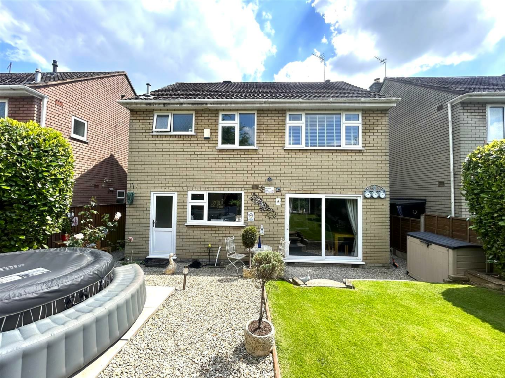 Additional property image - Broadway Avenue, Halesowen