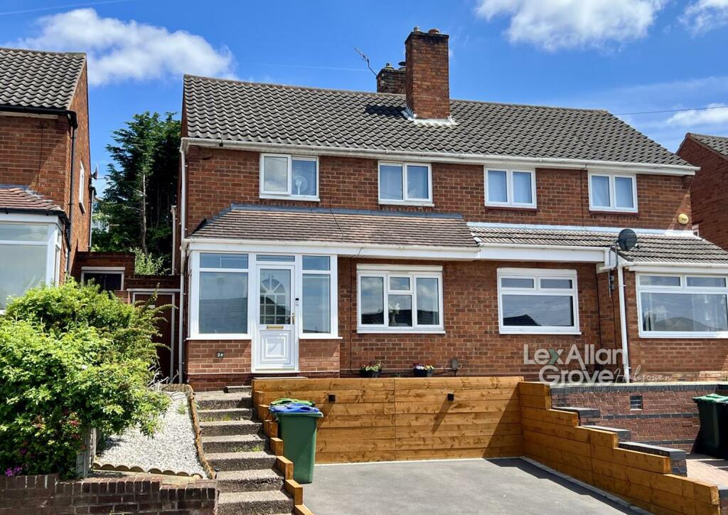 2 bedroom semidetached house for sale in Valley Road, Cradley Heath, B64