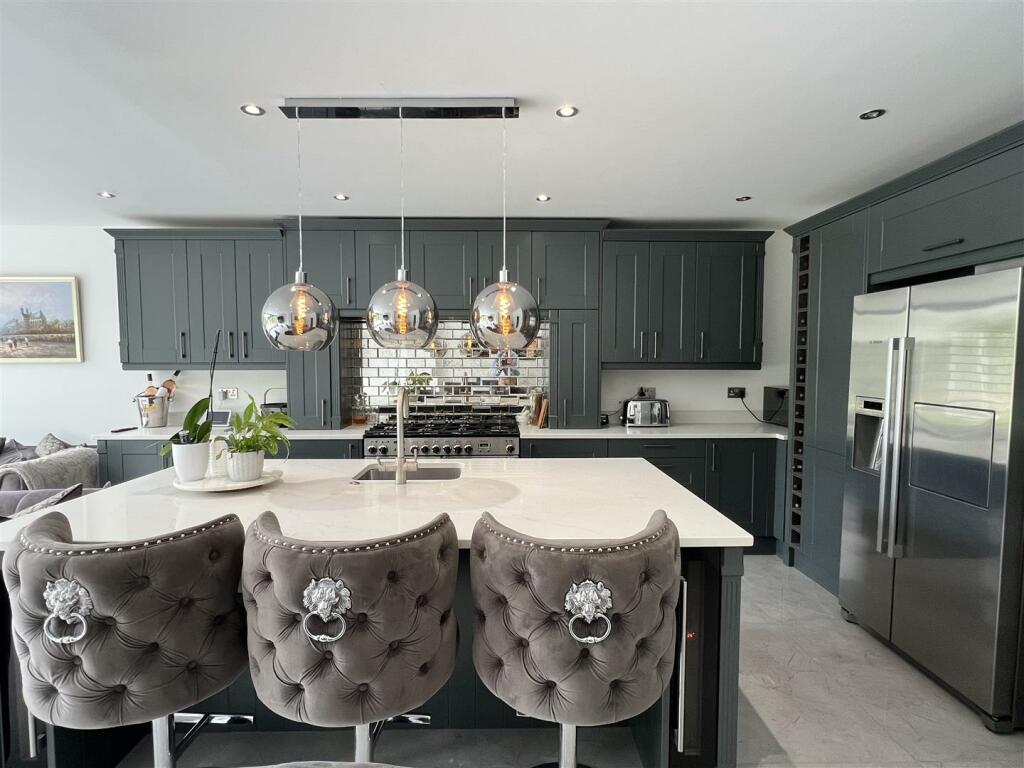 Additional property image - Long Lane, Halesowen