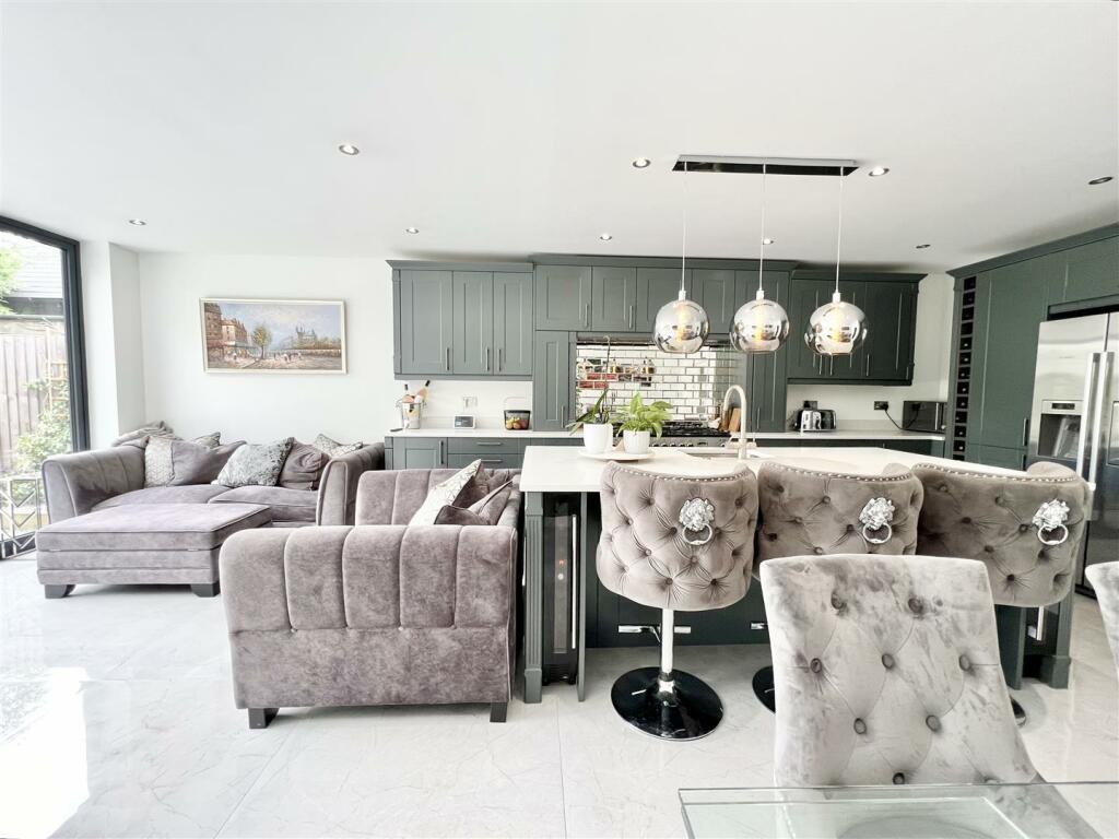 Additional property image - Long Lane, Halesowen