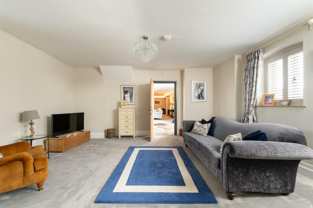 Additional property image - Mucklow Hill, Halesowen
