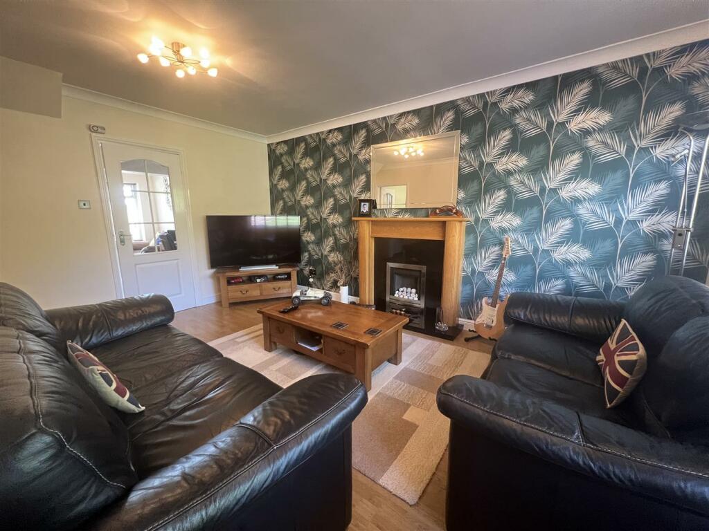 Additional property image - Kenswick Drive, Halesowen