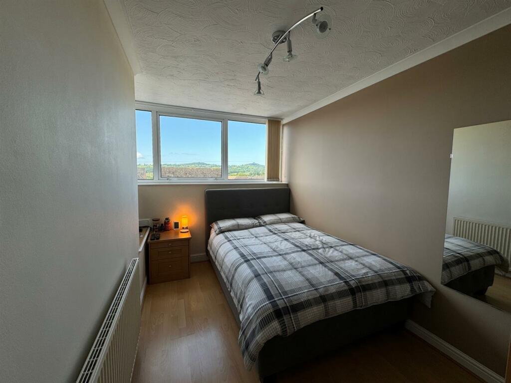 Additional property image - Kenswick Drive, Halesowen
