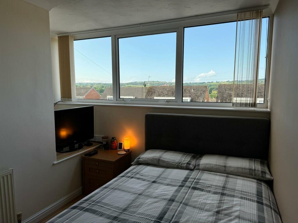 Additional property image - Kenswick Drive, Halesowen
