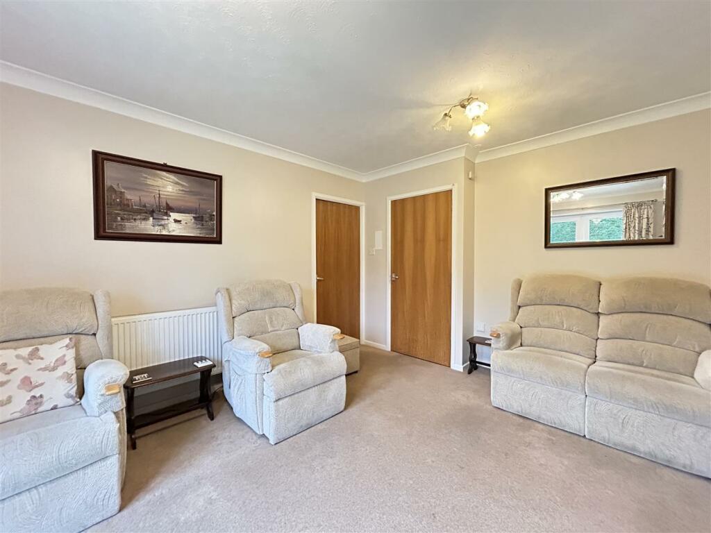 Additional property image - Stourbridge Road, Halesowen