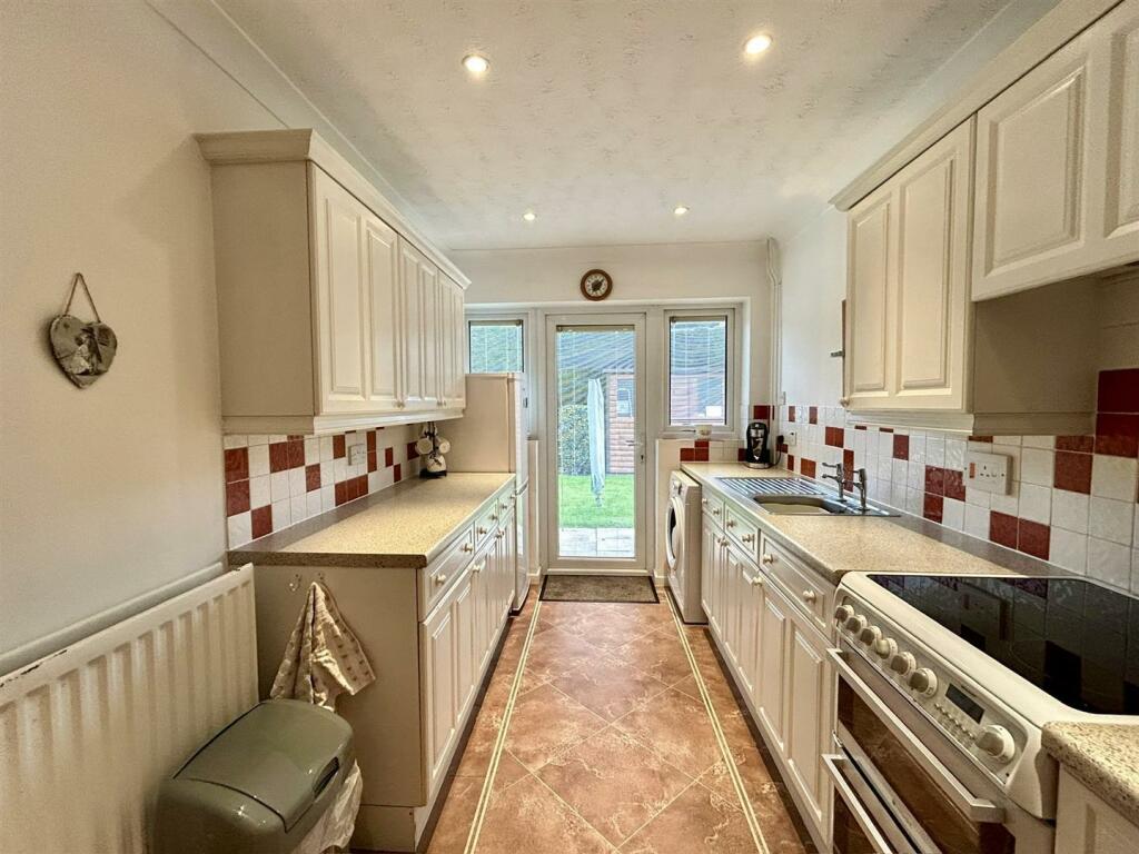 Additional property image - Stourbridge Road, Halesowen