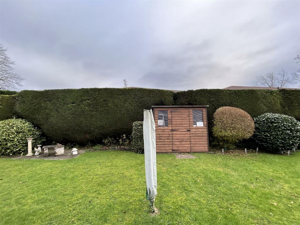 Additional property image - Stourbridge Road, Halesowen
