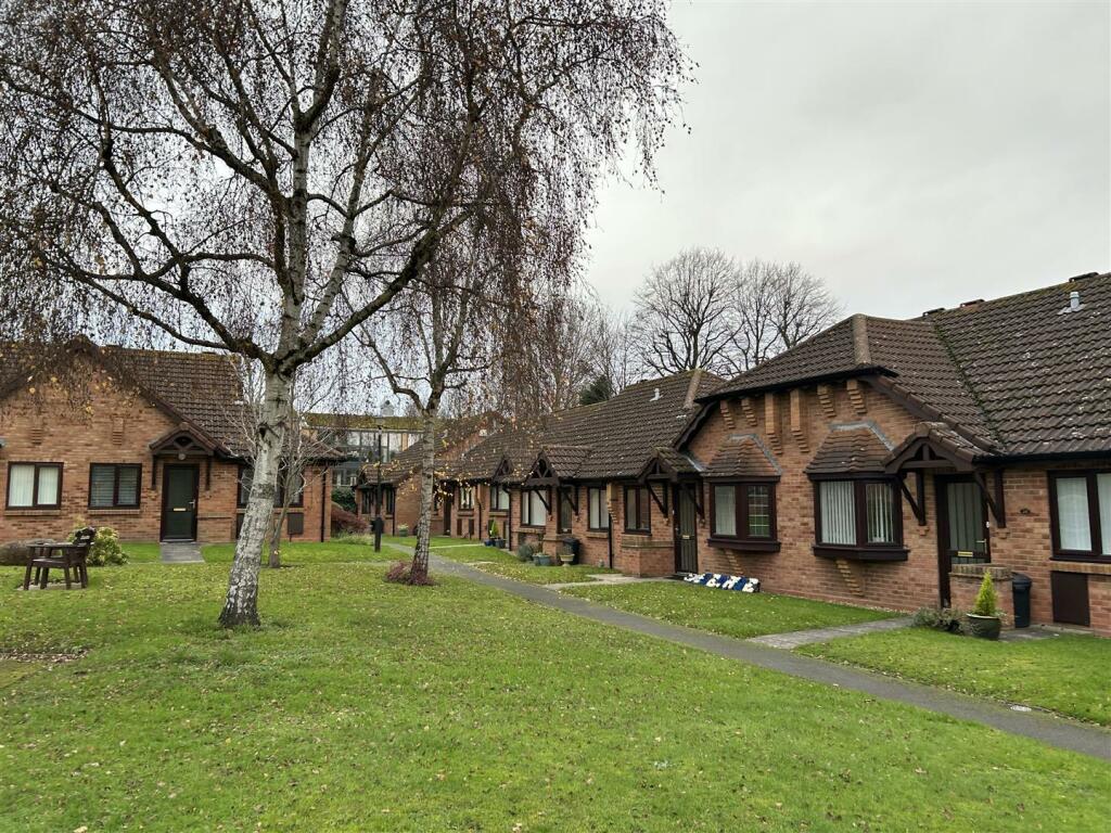 Additional property image - Stourbridge Road, Halesowen