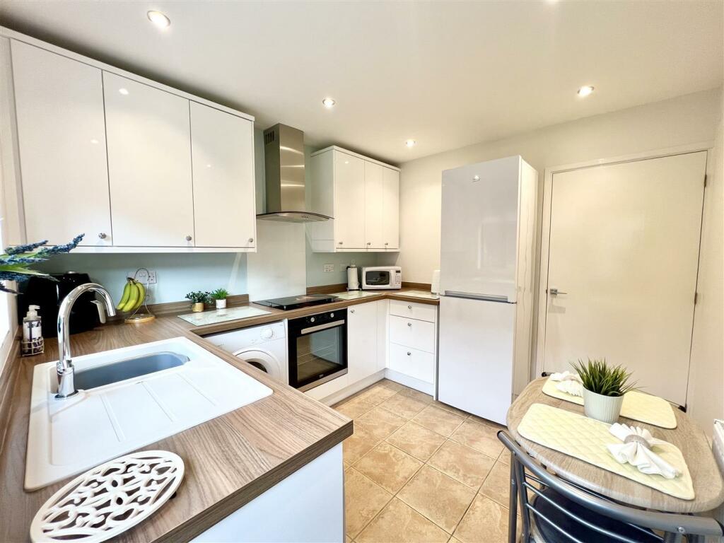 Additional property image - Stourbridge Road, Halesowen