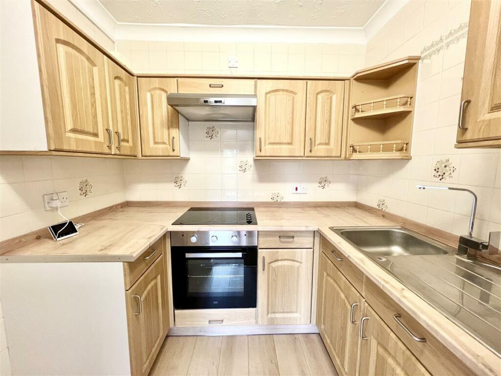 Additional property image - Blackberry Lane, Halesowen