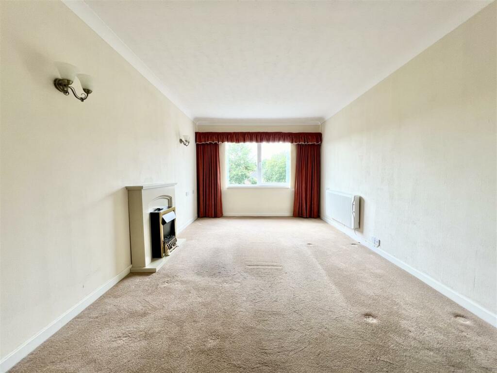 Property image - Blackberry Lane, Halesowen