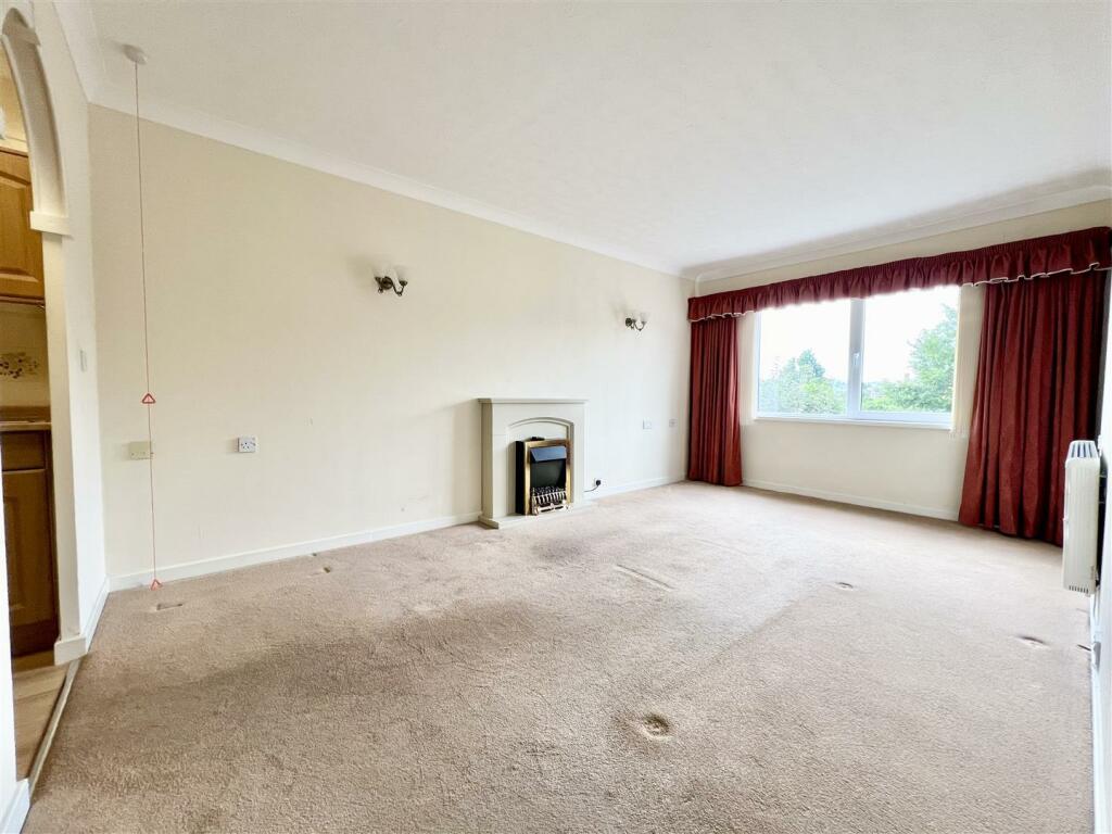 Additional property image - Blackberry Lane, Halesowen