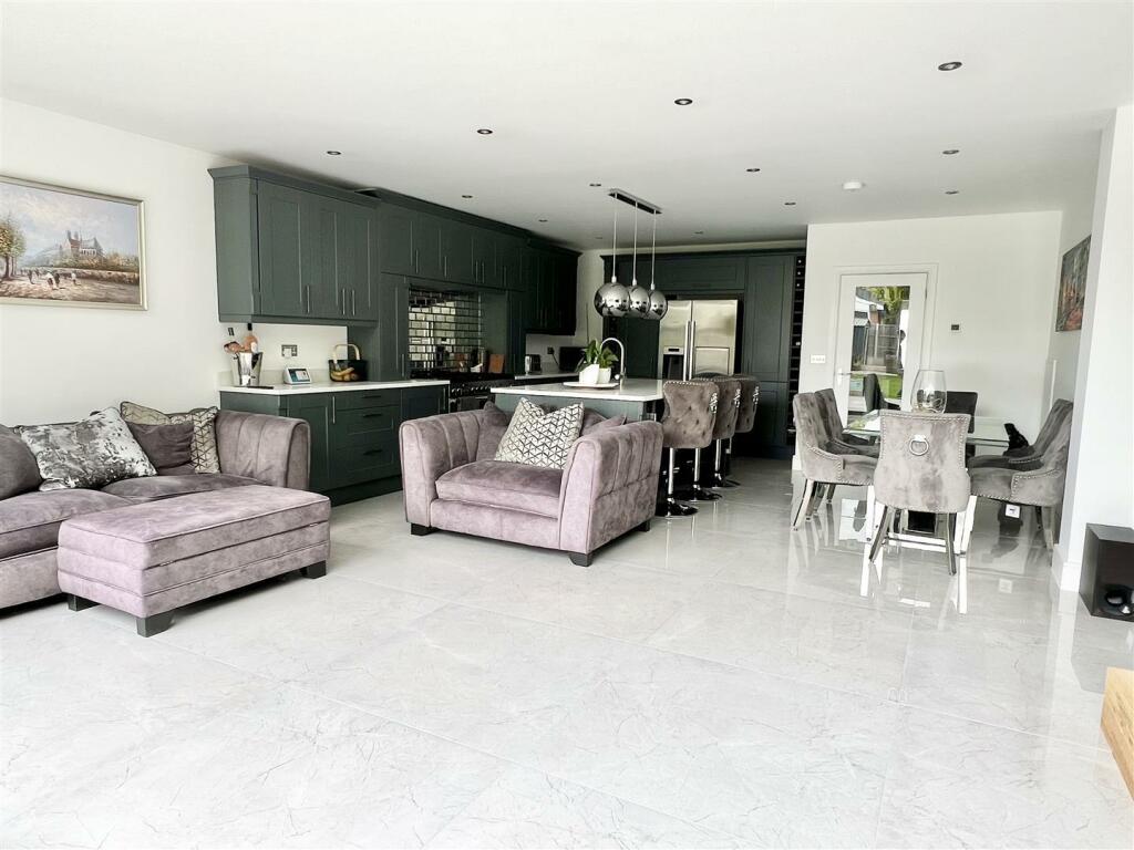 Additional property image - Long Lane, Halesowen