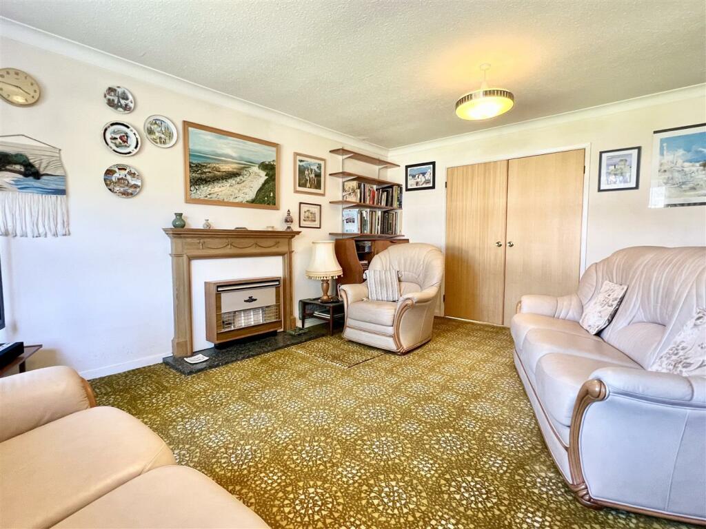 Additional property image - Haddon Croft, Halesowen