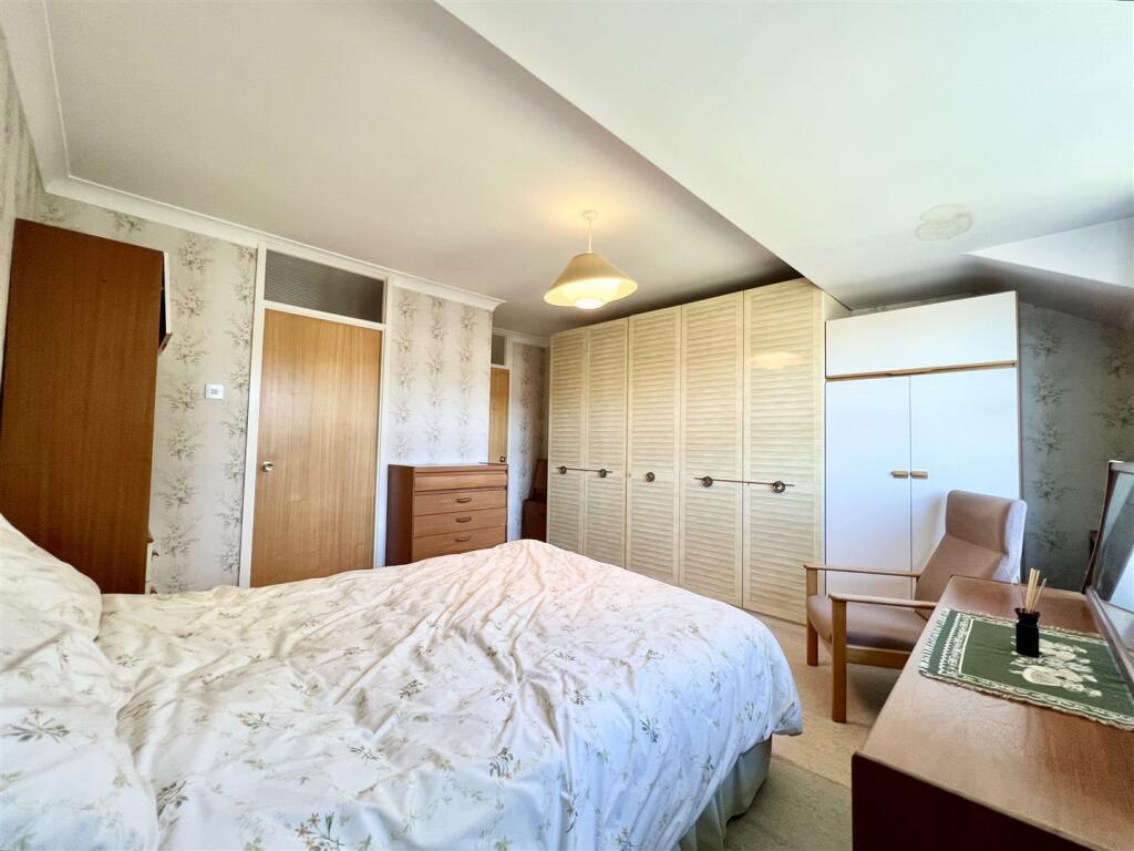 Additional property image - Haddon Croft, Halesowen