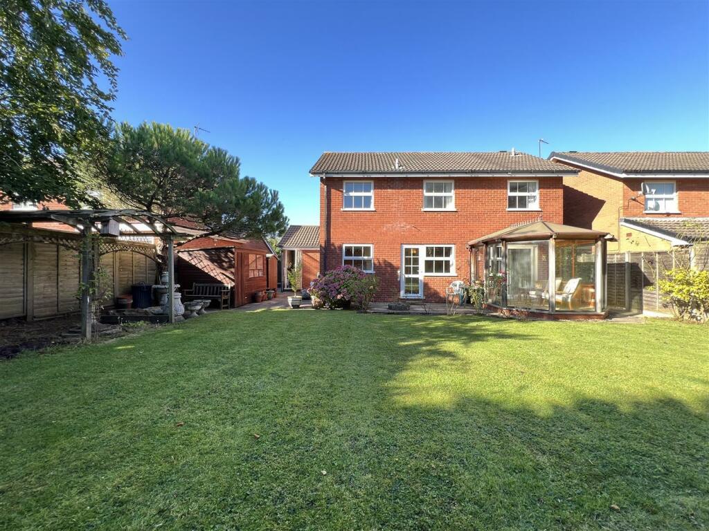 Additional property image - Haddon Croft, Halesowen