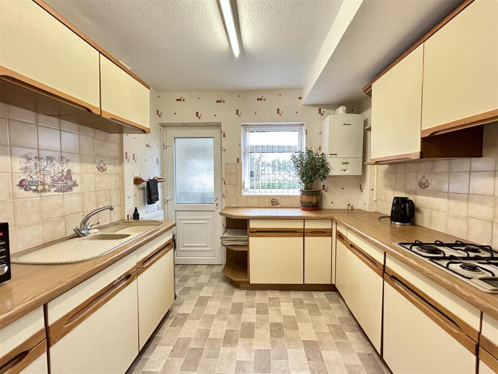 Additional property image - Hawthorne Road, Halesowen