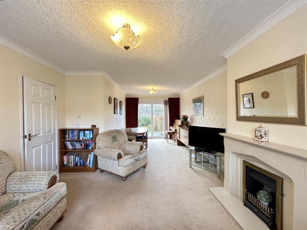 Additional property image - Hawthorne Road, Halesowen