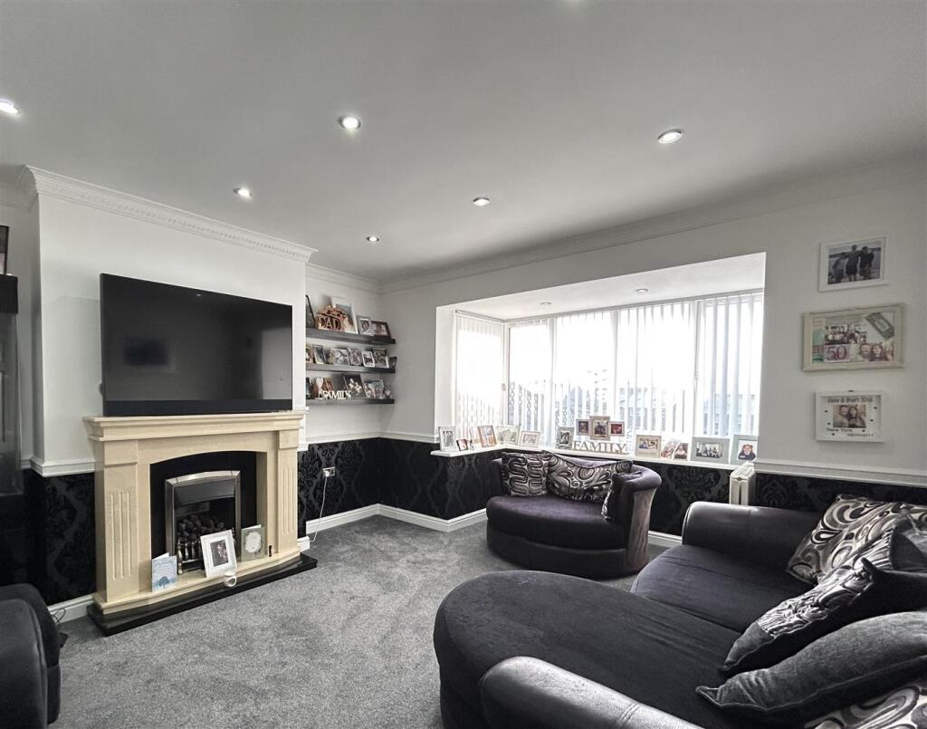 Additional property image - Dudley Road, Rowley Regis