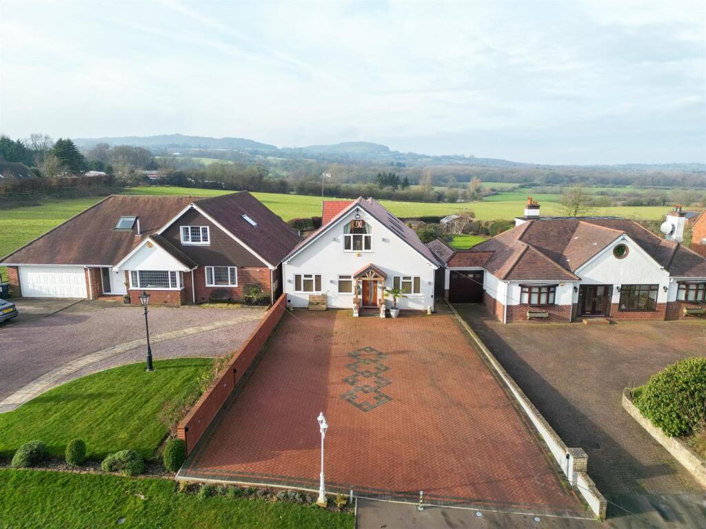 Additional property image - Bromsgrove Road, Hunnington, Halesowen