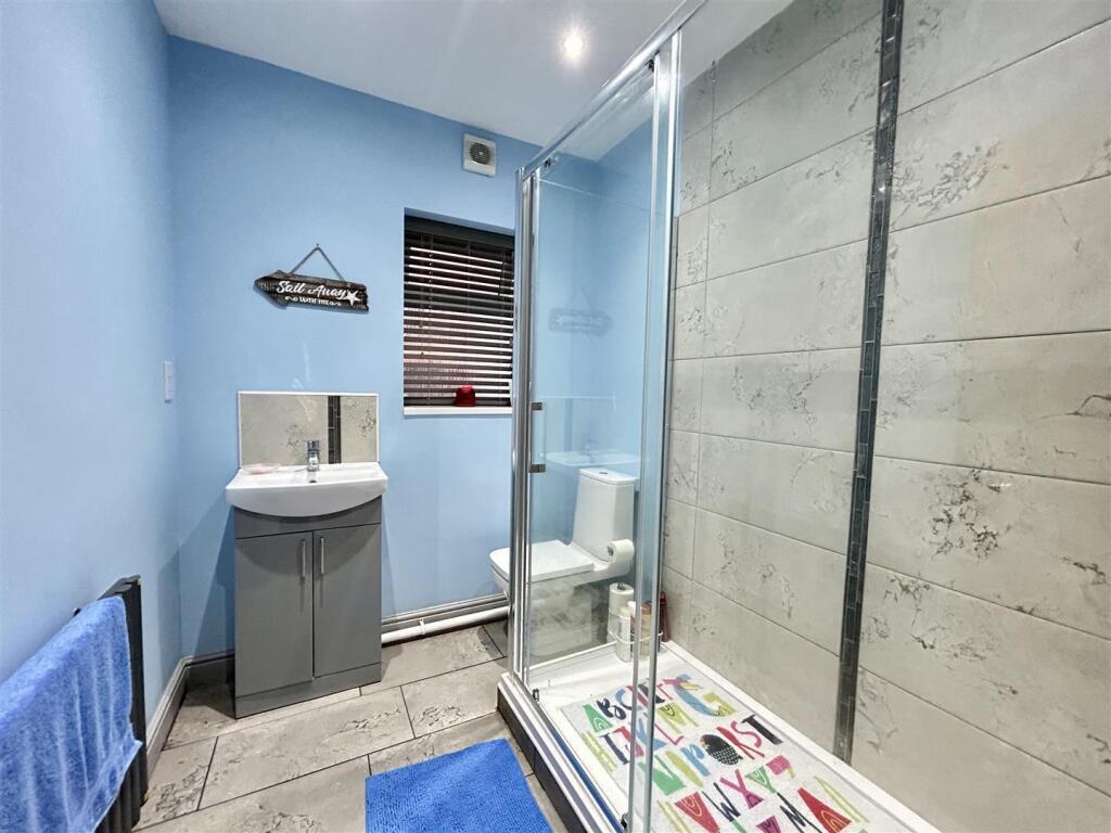 Additional property image - Bromsgrove Road, Hunnington, Halesowen