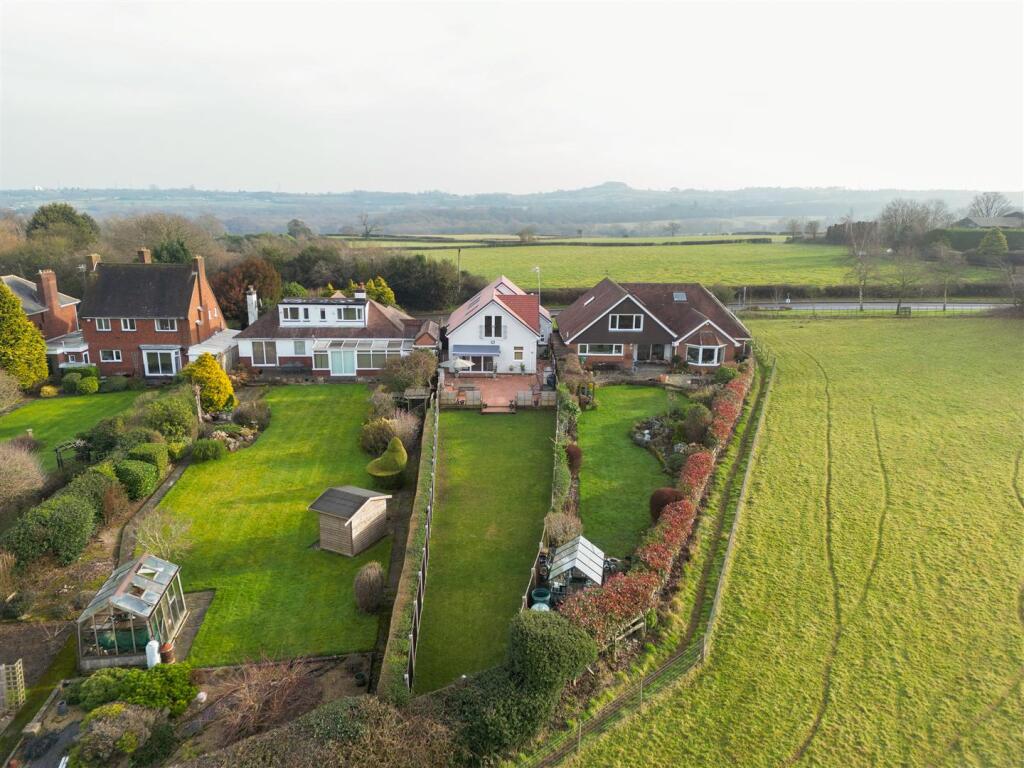 Additional property image - Bromsgrove Road, Hunnington, Halesowen