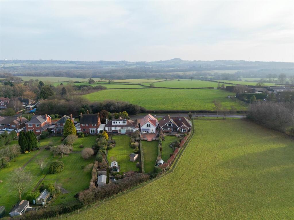 Additional property image - Bromsgrove Road, Hunnington, Halesowen