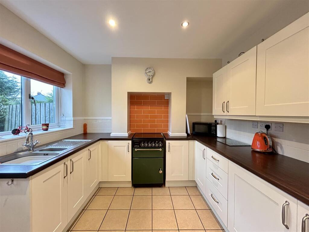 Additional property image - Olive Lane, Halesowen
