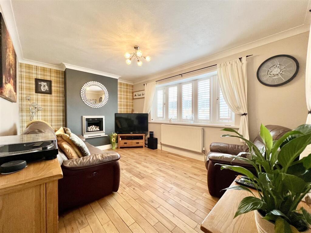 Additional property image - Worlds End Lane, Birmingham