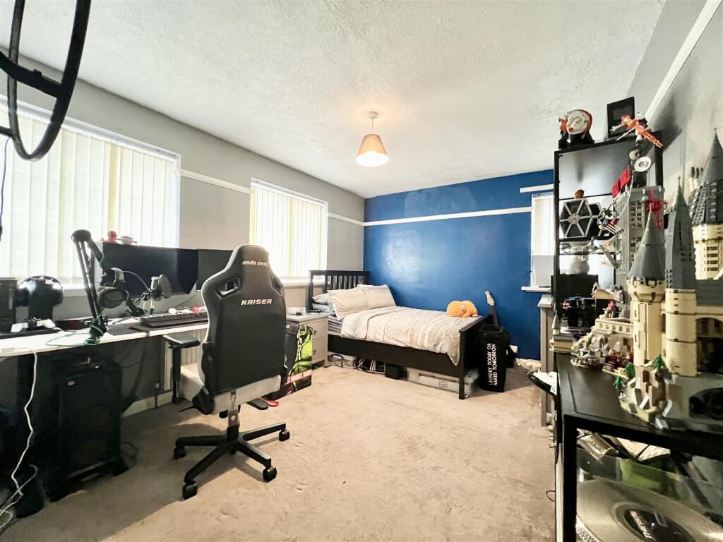 Additional property image - Worlds End Lane, Birmingham