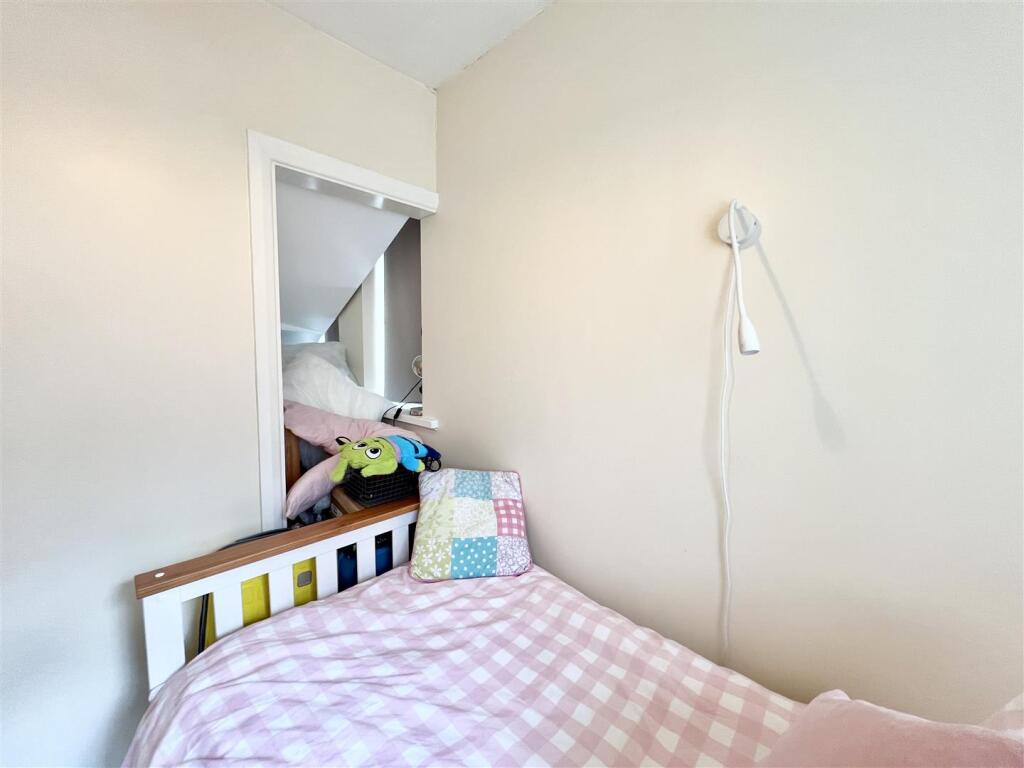 Additional property image - Worlds End Lane, Birmingham
