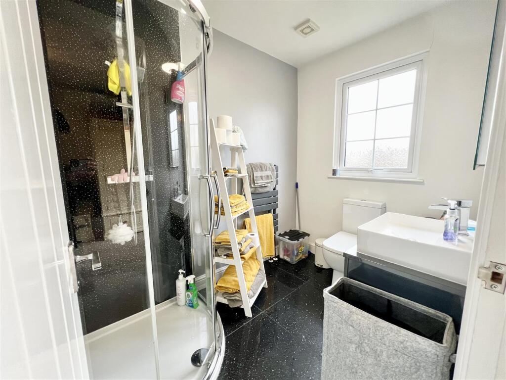 Additional property image - Worlds End Lane, Birmingham