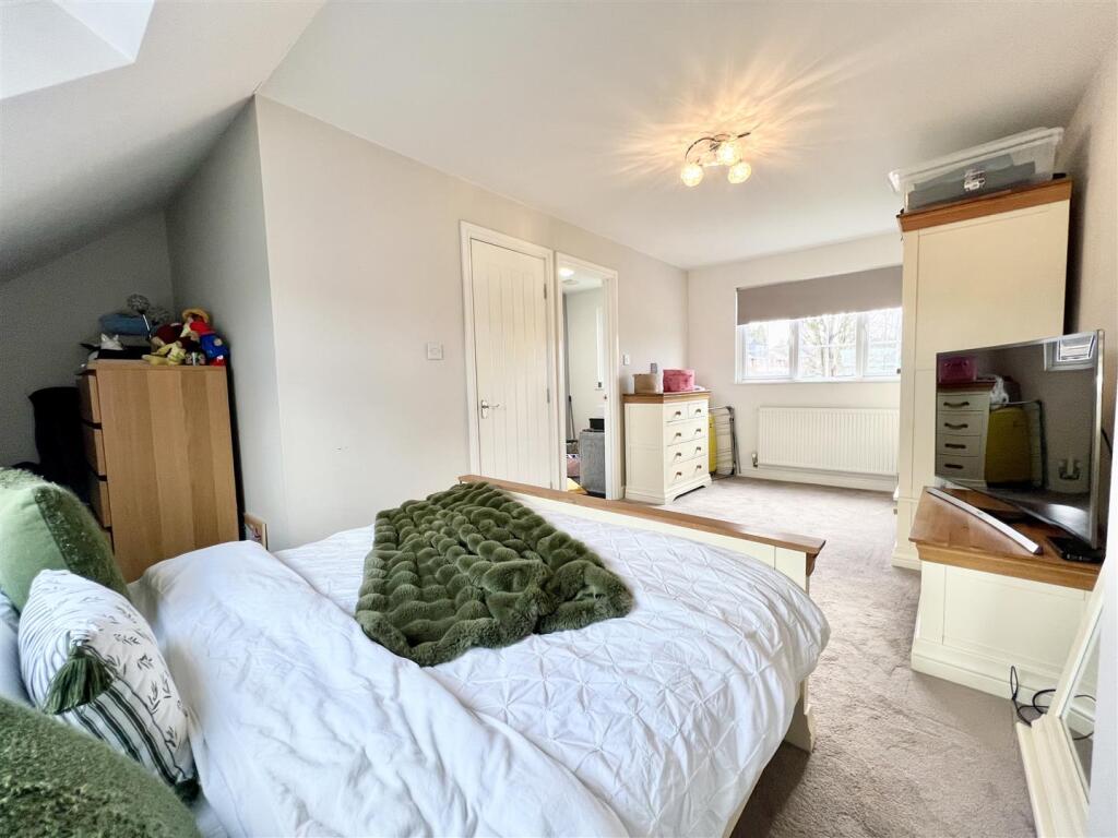 Additional property image - Worlds End Lane, Birmingham