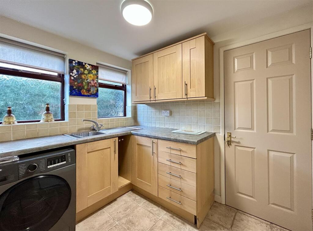 Additional property image - Western Avenue, Halesowen
