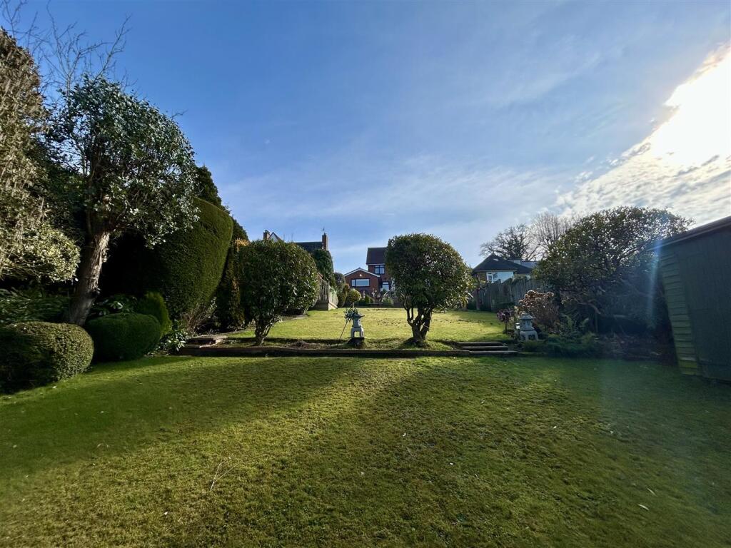 Additional property image - Western Avenue, Halesowen