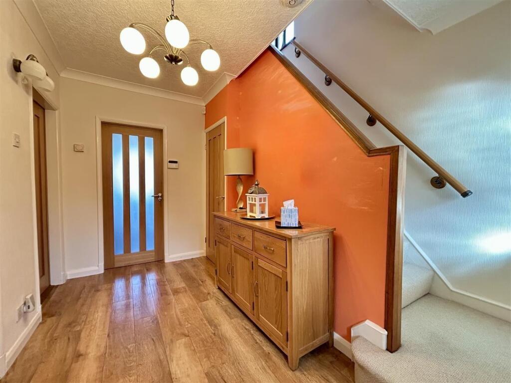 Additional property image - Western Avenue, Halesowen