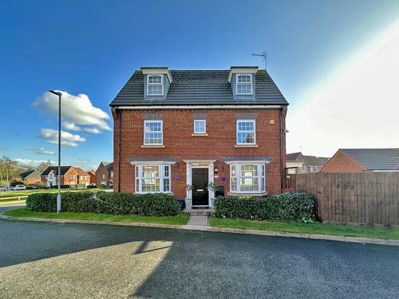 4 bedroom semidetached house for sale in Chalmers Road, BAGGERIDGE