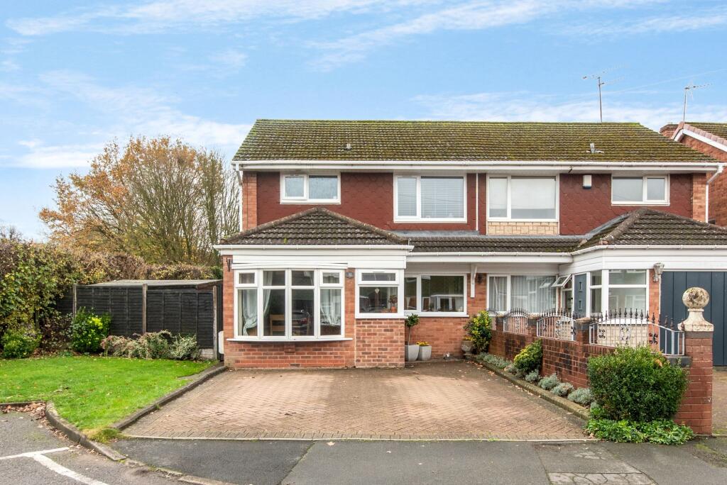 Main image of property: Beech Tree Close, Kingswinford, DY6