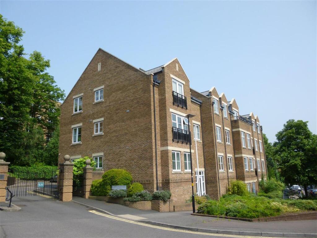 Main image of property: Caversham Place, Sutton Coldfield, West Midlands