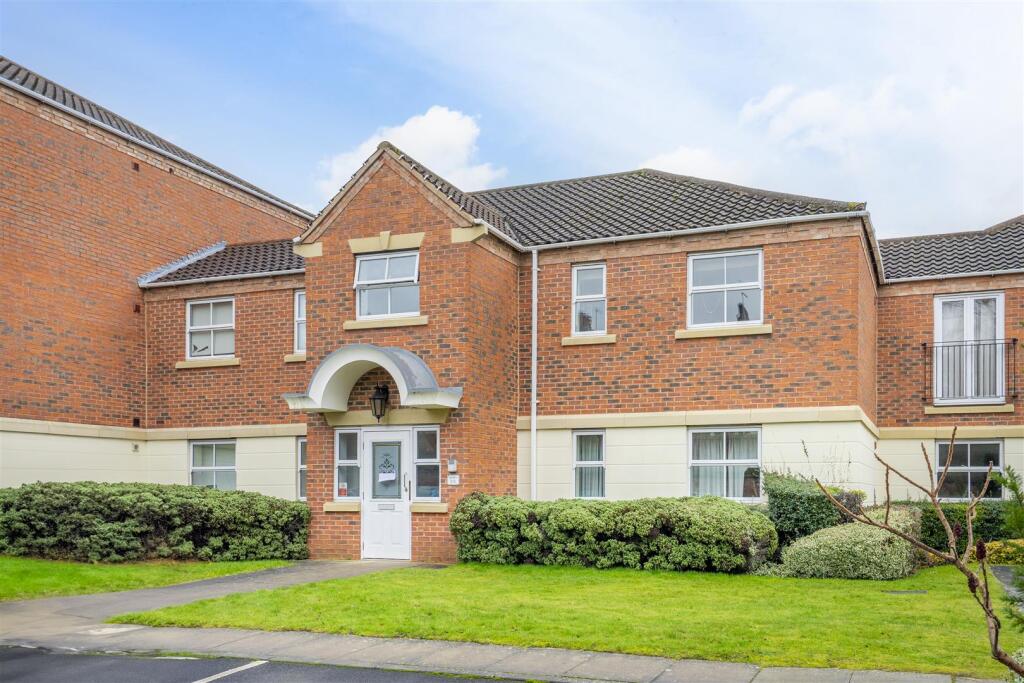 Main image of property: St. Pauls Mews, York