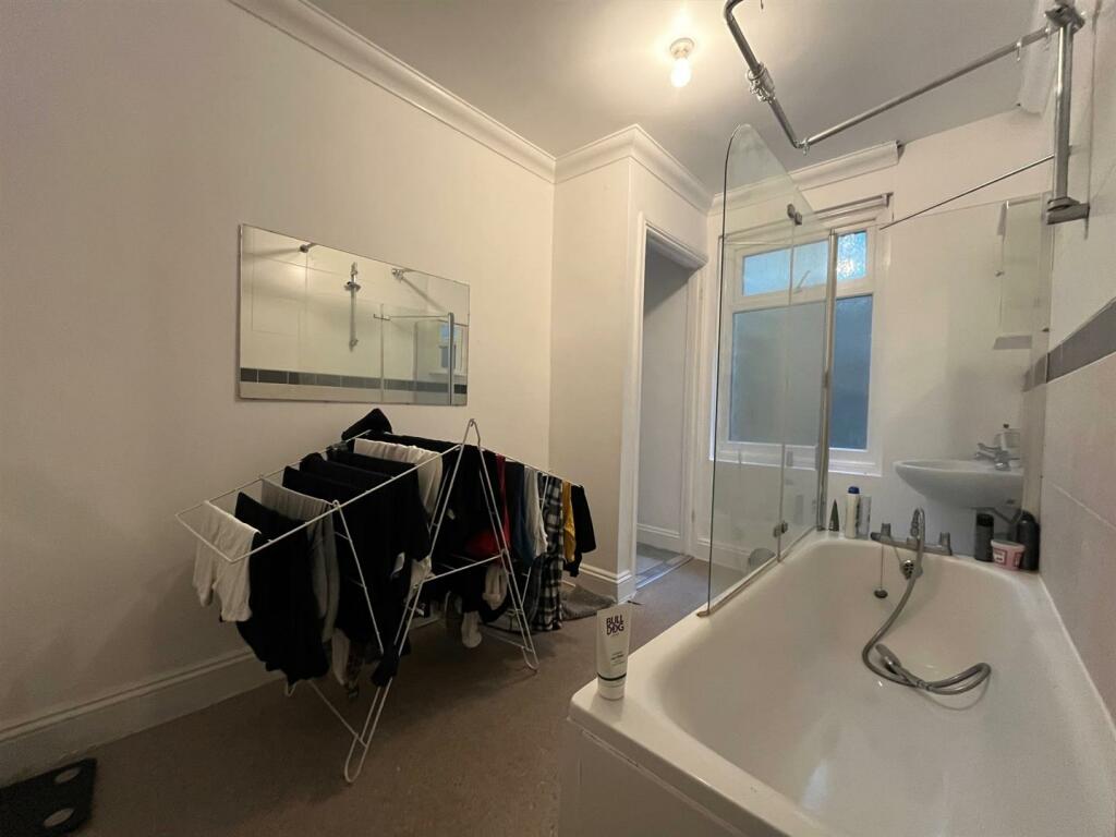Additional property image - Bear Road, Brighton